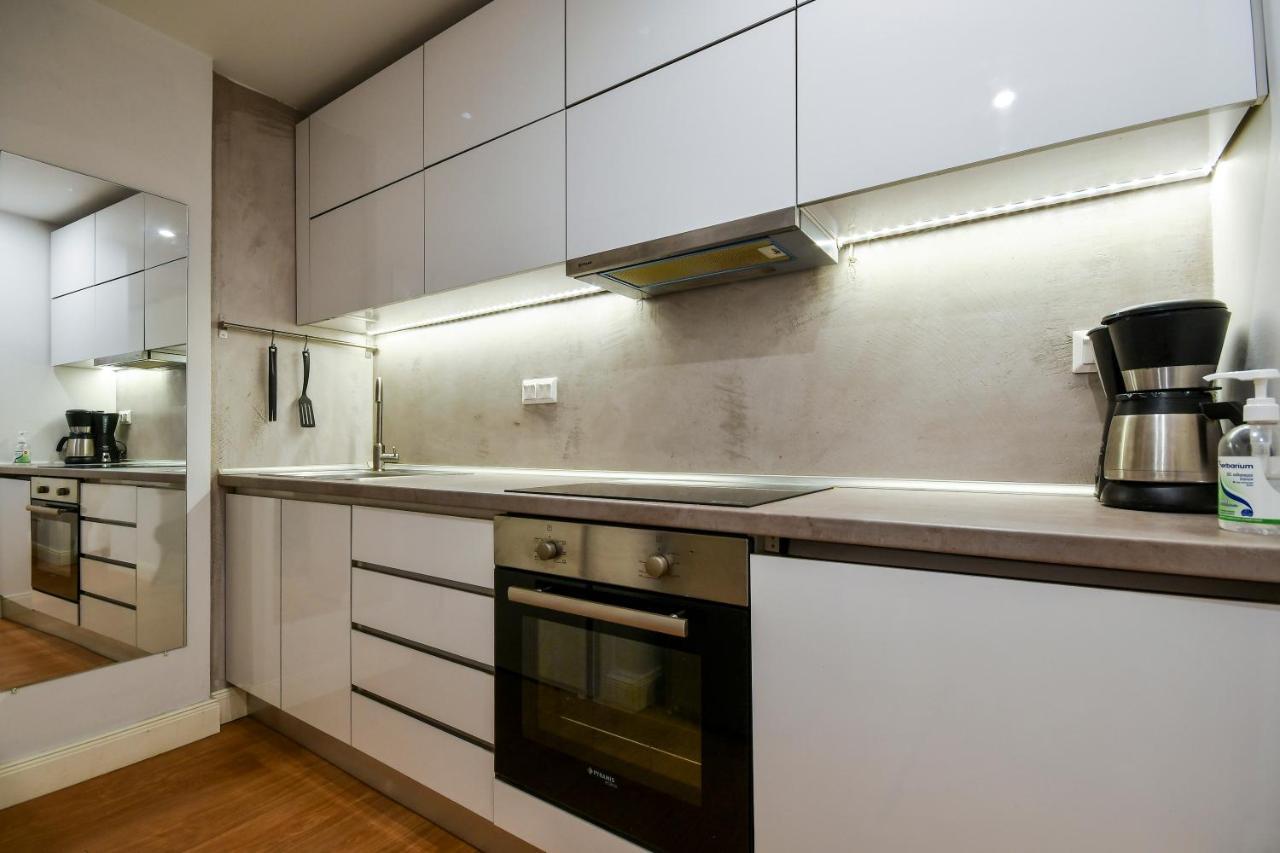 #Skgh Αvra & Ariadni Suites - Whitetower Citycenter سالونيك المظهر الخارجي الصورة